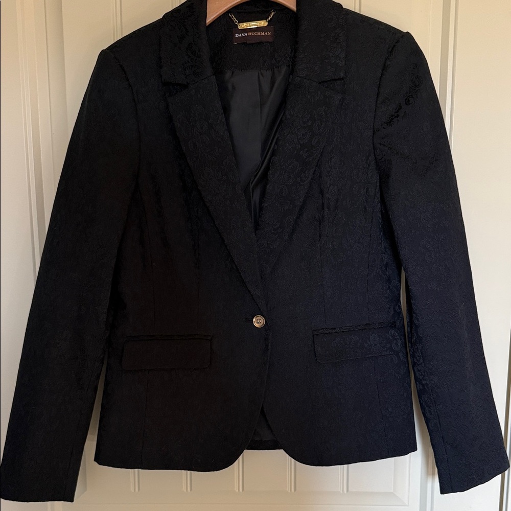 Dana Buchman Classic Black Suit Jacket